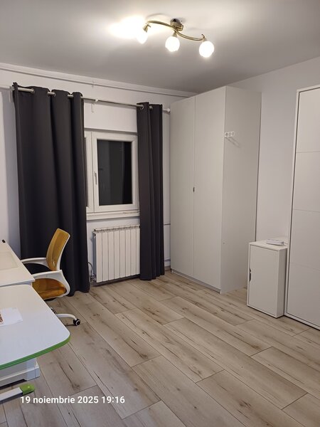 Nerva Traian, Camera de Comert, Unirii,